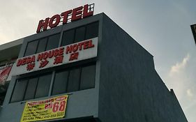 Desa House Hotel